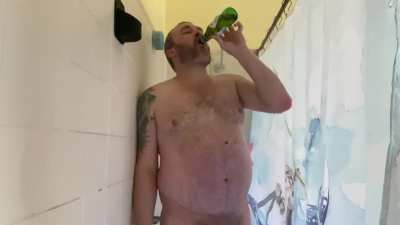 Today I celebrate the birthday of an irrelevant monarchy on the other side of the world&hellip;doesn&rsquo;t make sense, but it gives me Monday off work, so I mowed my lawn and that of the cougar next door&hellip;and now drink beer&hellip;god save the king I say, happy birthday Cha