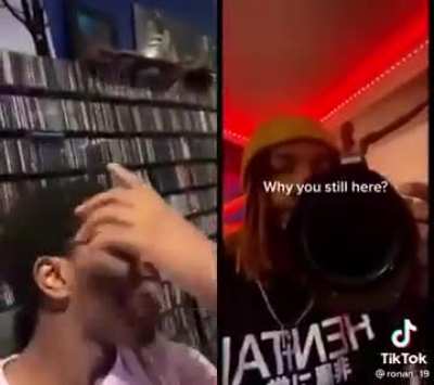 🙀