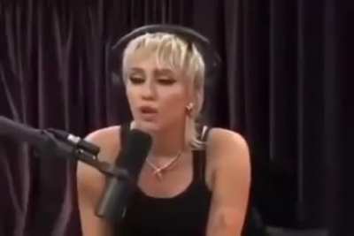 ⠀