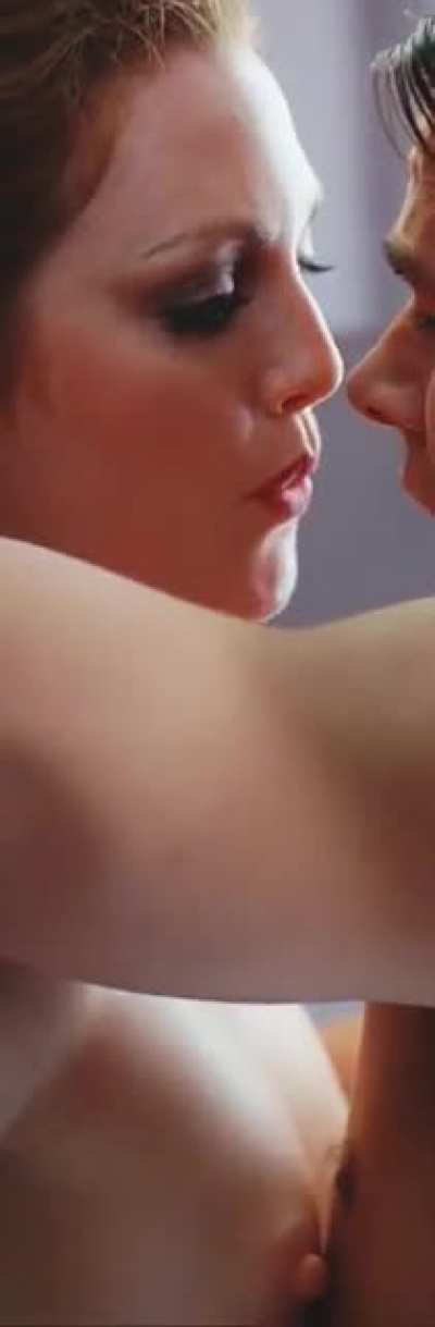 More of Julianne Moore in Boogie Nights
