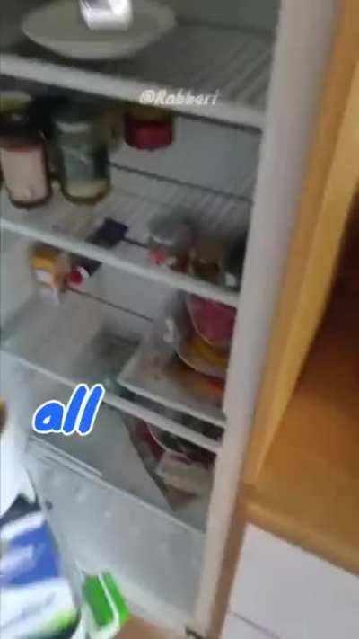eat sandwich.....