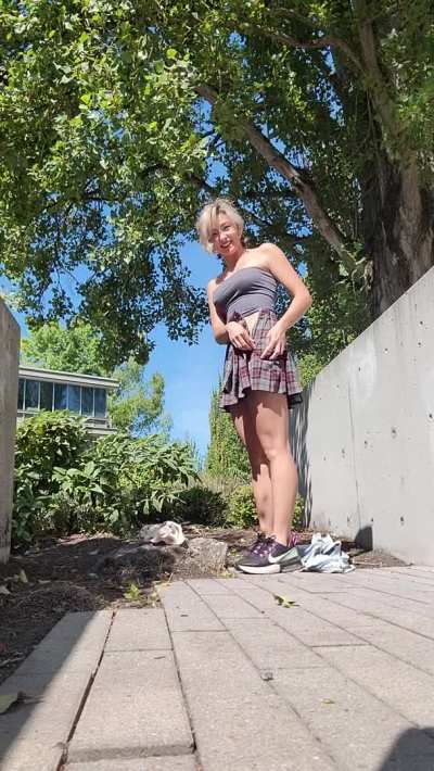 Changing my skirt next to a busy trail [gif]