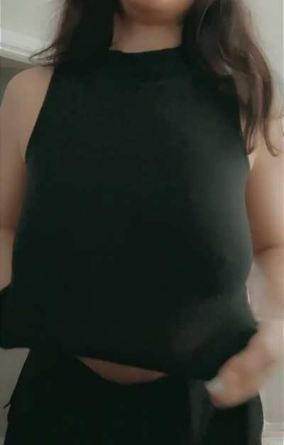 Do you like how these natural DDD&rsquo;s sit on my tiny 5&rsquo;1 105 pound body?