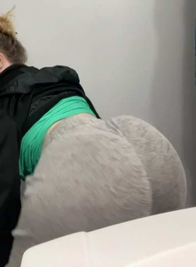 Shake that shit like jelly