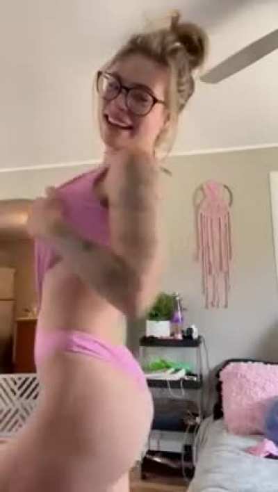 Let me be naked around you (;