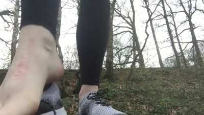 Early morning run and I&rsquo;ve got them sweaty feet 🤤