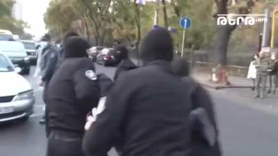 Rare footage of Diogenes the Cynic being arrested.