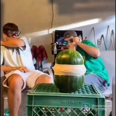Saw this and immediately thought of this sub
