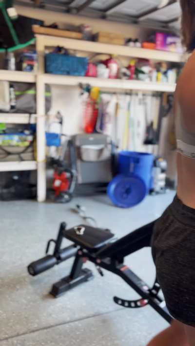 I get so horny after lifting! [f]
