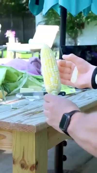 Corn-y device