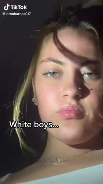 Beautiful &amp;amp; Loves Black Guys👸🏼