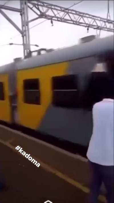 tadinho 😂