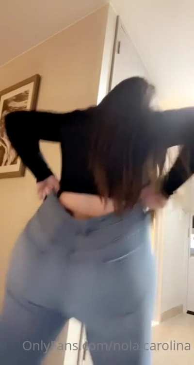 🖤🤍🖤🤍