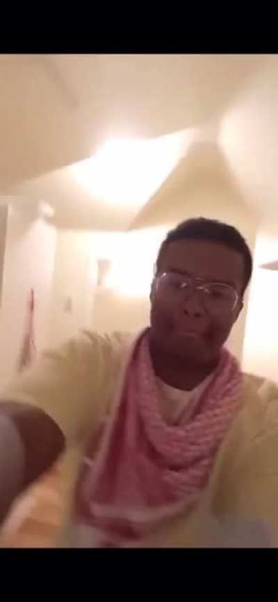 Twomad throws a knife at his phone