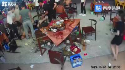 Chinese restaurant ass-kicking