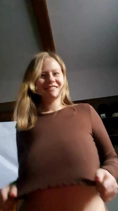 #TittyDrop My breasts sometimes "escape" from under this blouse too. heh