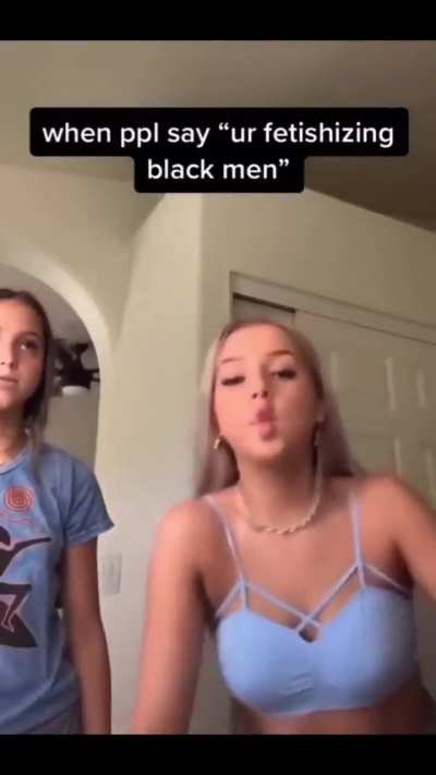 Cuties LOVE Black Guys &amp;amp; DGAF If You Don't Like It 👸🏼👸🏻
