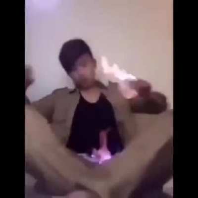 Le pica flamejante