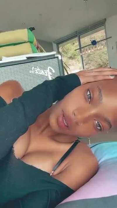 SHES SO SEXY!!!