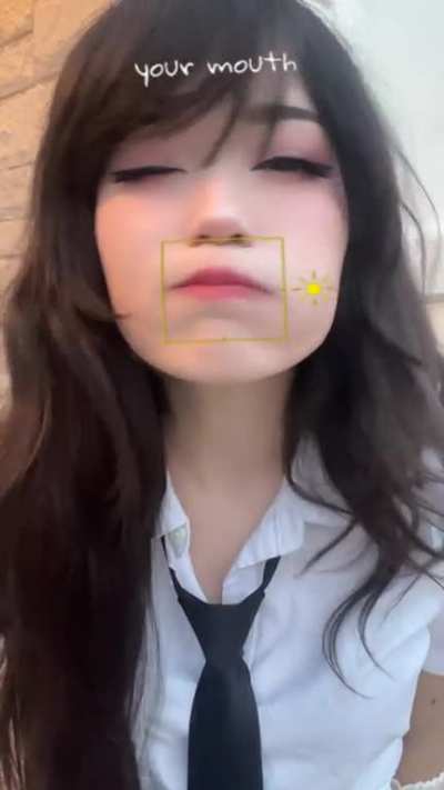 emiru mouth