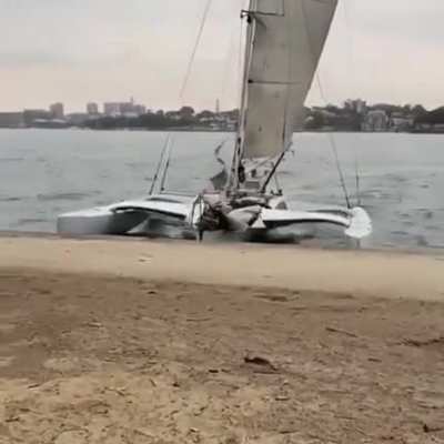 Anyone else think this boat is about to beach itself on some sand?