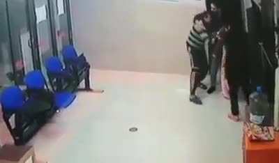 Doctors are real super heroes. Parents reaction to a doctor who saved their child from choking