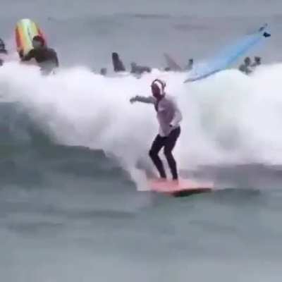 Let&rsquo;s all catch the same wave, what could go wrong?