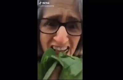 ThatVeganTeacher is two [NOT CLICKBAIT]