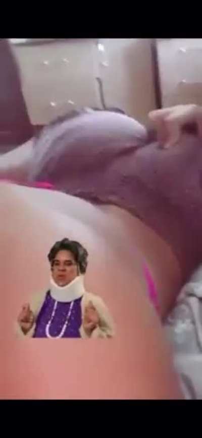 Her Ass is literally jello😩😩🍑😍