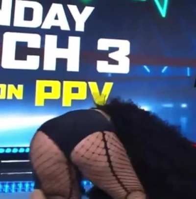 Toni Storm