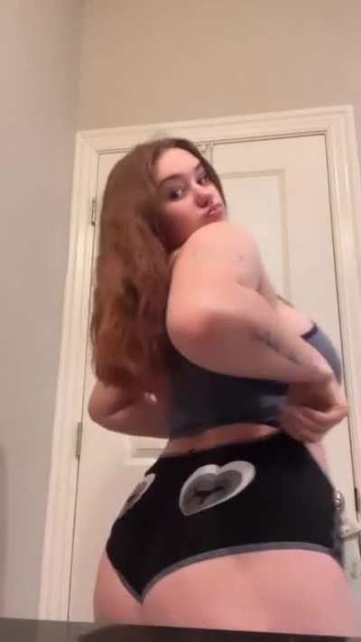 ️ ️
