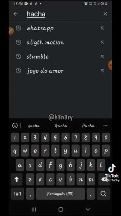 1&deg;Seu pai fez um favor desinstalando gacha do cll. 2&deg;Wtf, gacha transando vey kkkkk