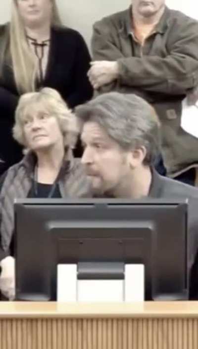 Anti-maskers in South Dakota standing up for their rights to be...