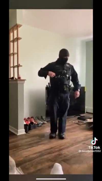 &ldquo;I feel like he&rsquo;s going to shoot me just because of his height&rdquo;