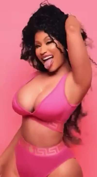 I love Nicki Minaj&rsquo;s big titties and wet tongue