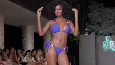 Runway Ass Galore
