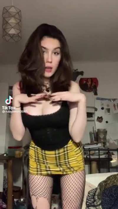 tiktokthots - Video #4973