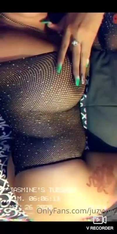 Lil fishnet or whateva from J@smi<wbr>neNic<wbr>h0lle<wbr>__ Super light lol