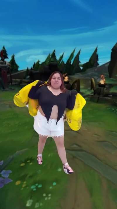 How I feel strutting on the rift with my free skin after sending my toenail clippings to AroushTheKween!!! 🤩💕👣