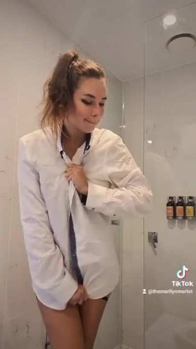 Make it BOOM, not sure if this one is allowed on tiktok so took it down before I'd get in trouble haha what do you think of this set? @themarilynmerlot