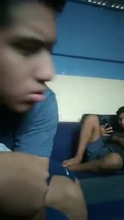Os Desafio do tiko teko Est&atilde;o Deixando Nossos Jovens Gays Infelizmente😔