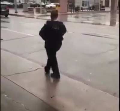 Meth addict’s tweak out syncs perfectly with Stayin’ Alive
