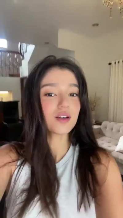 Belle Mariano