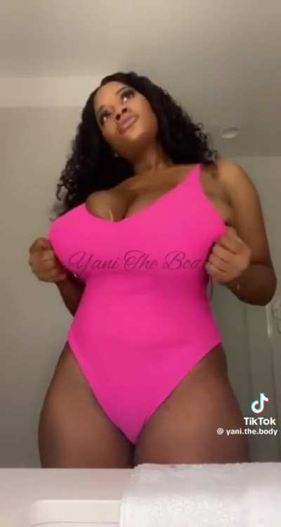 @yani.the.body