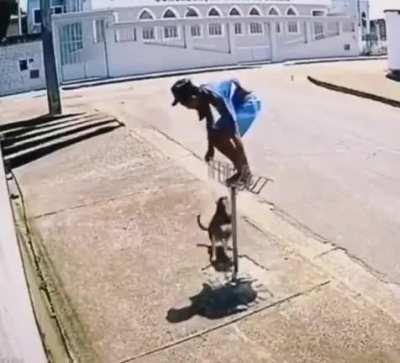 E ele t&aacute; l&aacute; at&eacute; agora