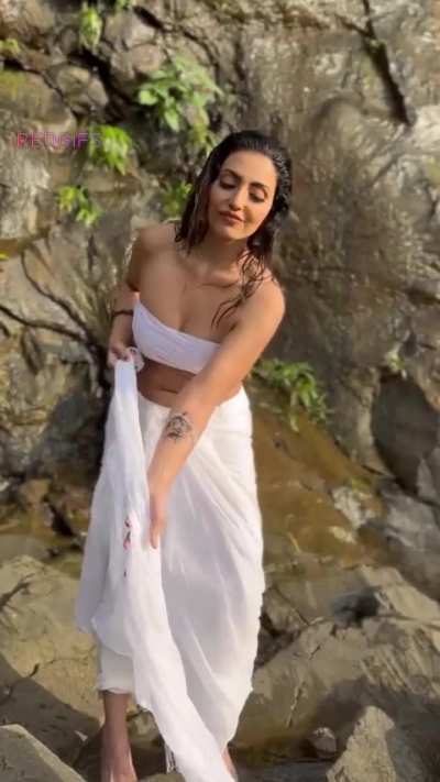 Navina Bole