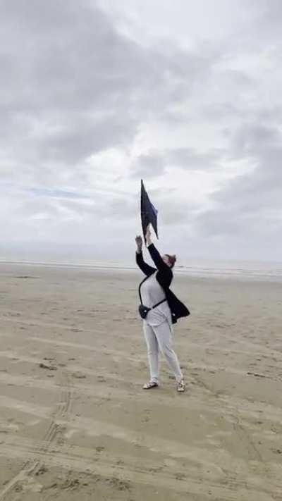 I think my stunt kite doesn&rsquo;t like me anymore
