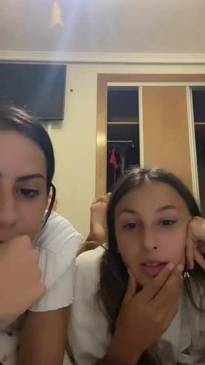 nayarahrroo