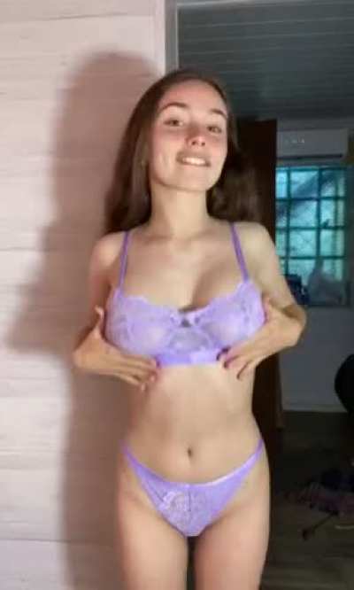 Can't decide if I look cute or sexy...