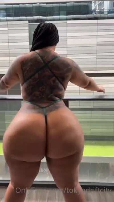 Super Thick 🍑🤤😻❤️<wbr>😍